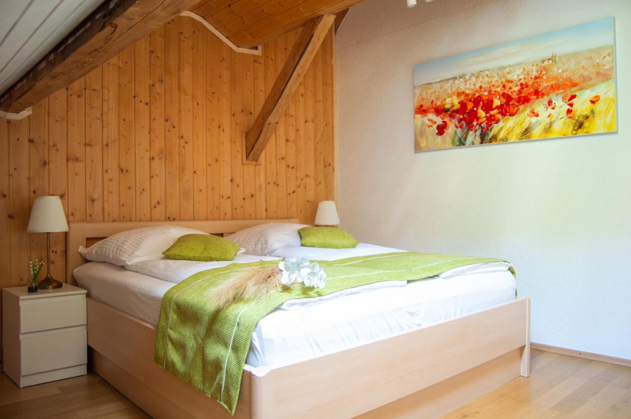 Wellness Mitten In Der Wasserfallstadt Triberg Triberg im Schwarzwald Esterno foto